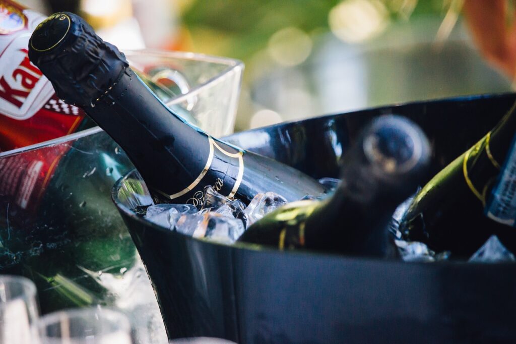 party, celebration, drinks, wine, ice, glass, bar, bottles, happy birthday, container